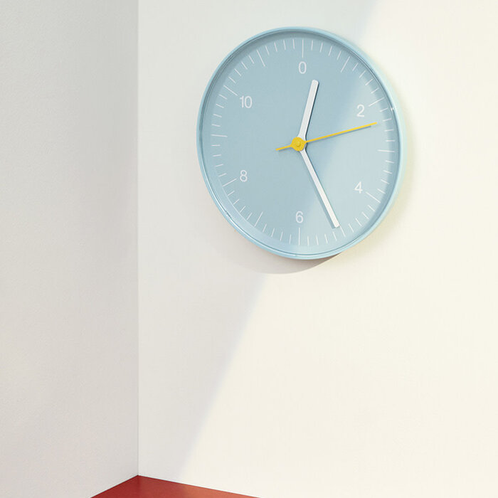 HAY Wandklok EOL