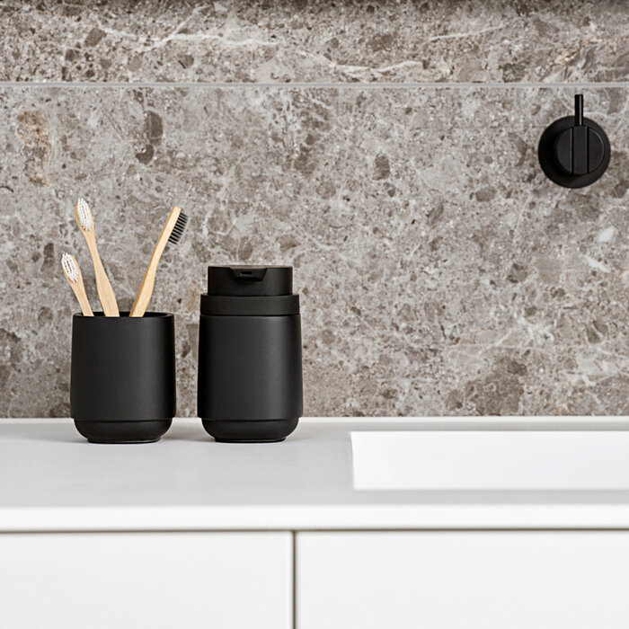 Zone Denmark Zeeppomp 22cl Time  - Black - Zone Denmark