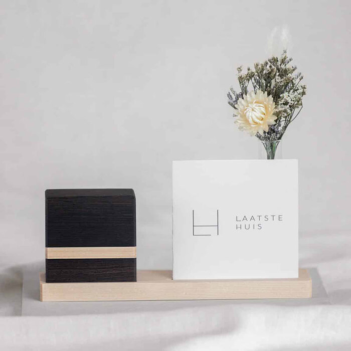 Laatste Huis Mini-Urne 1 (Esdoorn & Wengé) - Laatste Huis