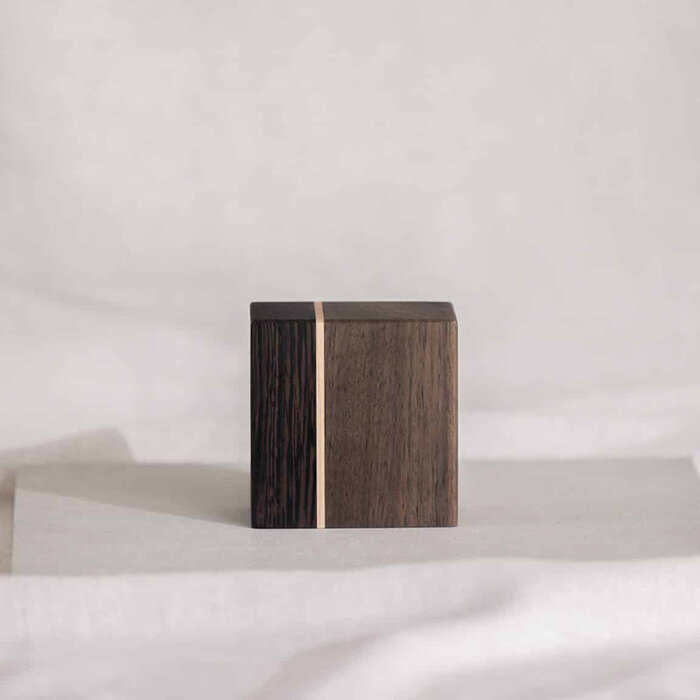 Laatste Huis Mini-Urne 2 (Walnoot, Esdoorn & Wengé) - Laatste Huis