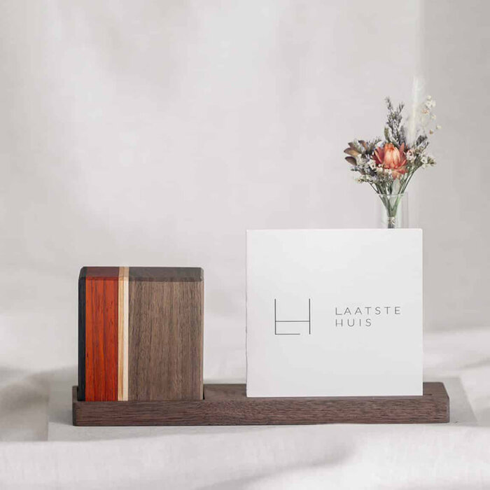 Laatste Huis Mini-Urne 3 (Walnoot, Esdoorn, Kers, Padoek & Wengé) - Laatste Huis