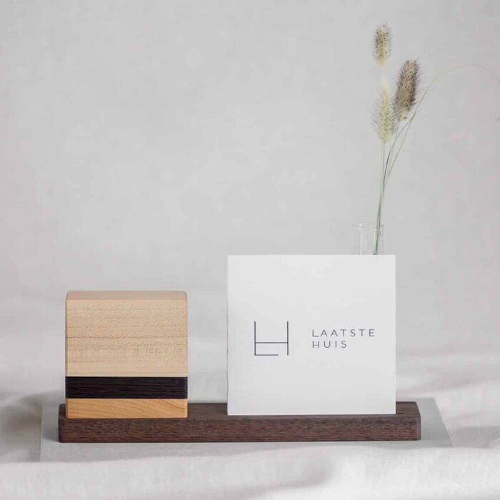 Laatste Huis Mini-Urne 4 (Walnoot, Esdoorn & Wengé) - Laatste Huis