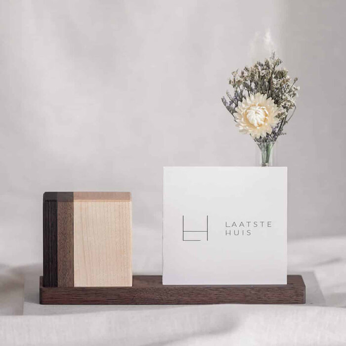 Laatste Huis Mini-Urne 5 (noyer, érable et wengé) - Laatste Huis