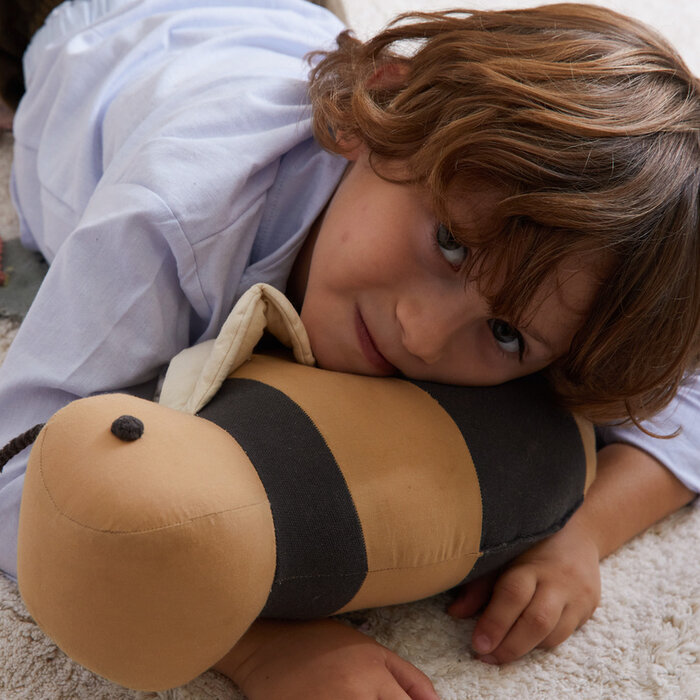 Lorena Canals Coussin Buzzy Bee