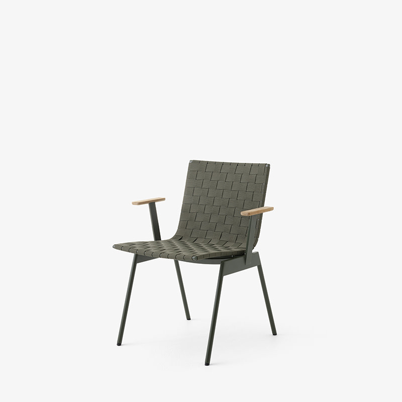 &Tradition Chaise à accoudoir Ville AV34 - &Tradition