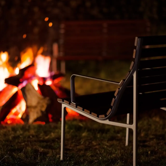 HAY Chaise longue Traverse avec accoudoir - HAY