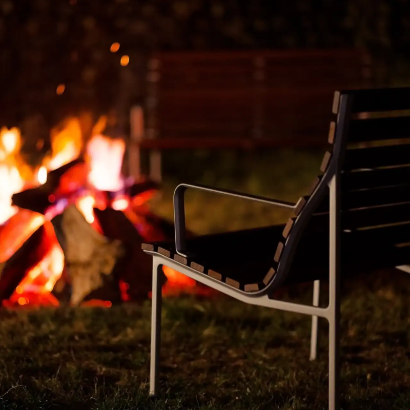 HAY Traverse Lounge stoel met armleuning - HAY