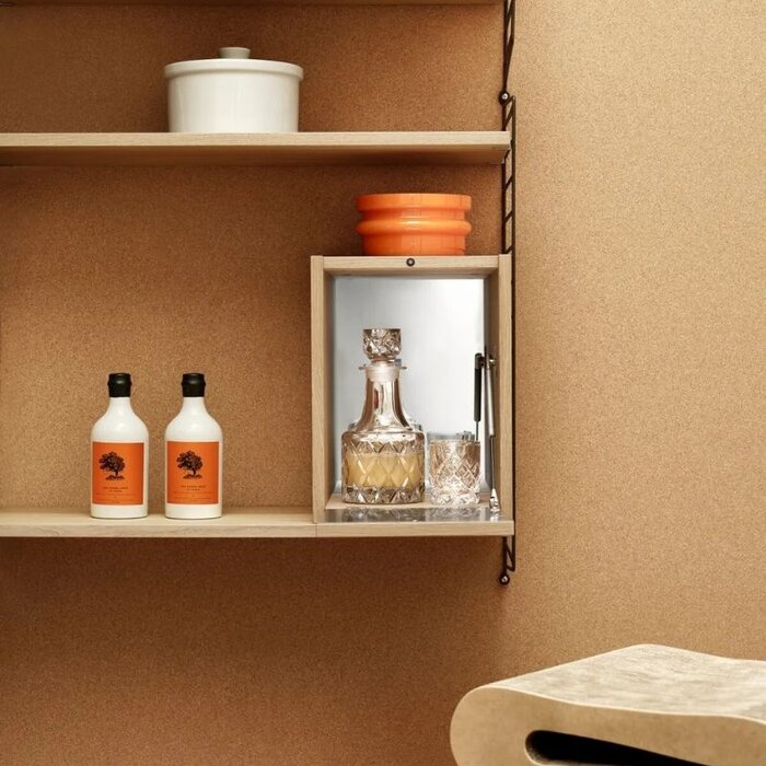 String Tiny cabinet 28x38x30 - String