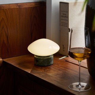 &Tradition Lampe de table Mist AP21