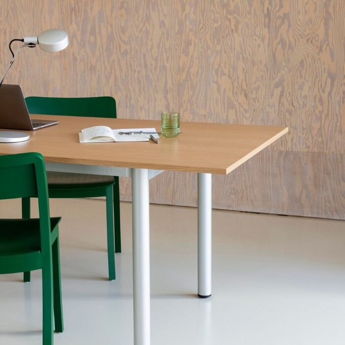 HAY Annex table - Overhang - HAY