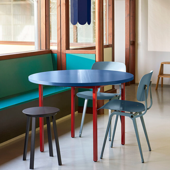 HAY Two-colour table - Round - Blue tabletop - HAY