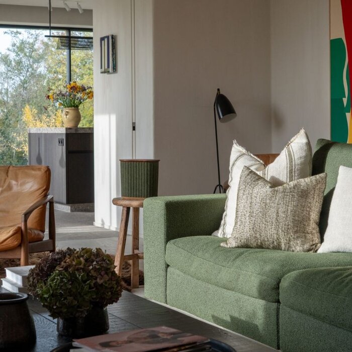 Quyet Home Quyet - Quyet Home