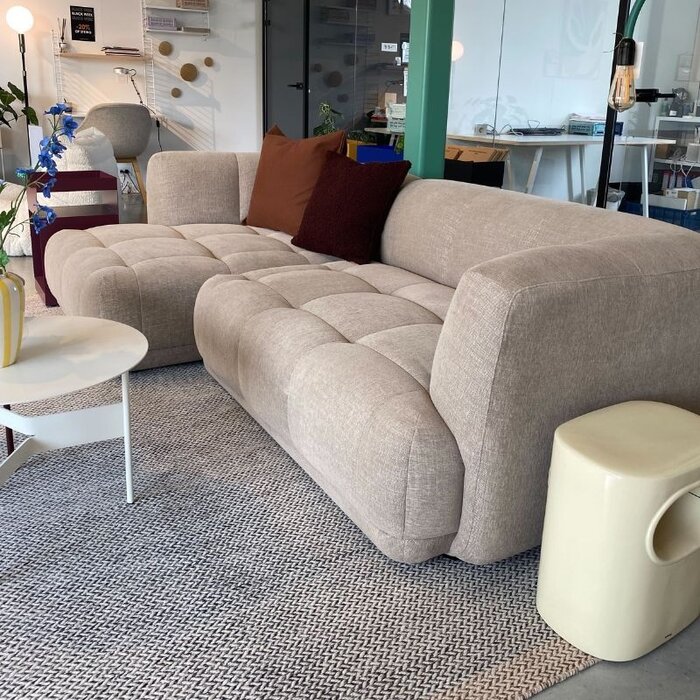 HAY Quilton Sofa – Overlap 01 (showroom) – HAY