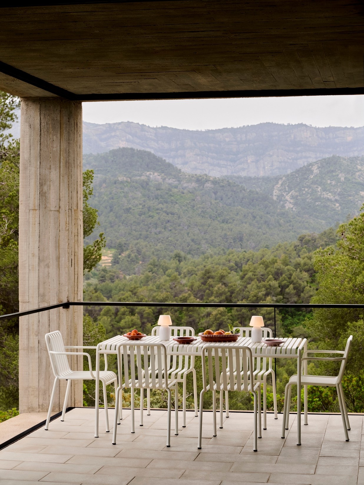 HAY Palissade table - L 82.5 cm & 170 cm