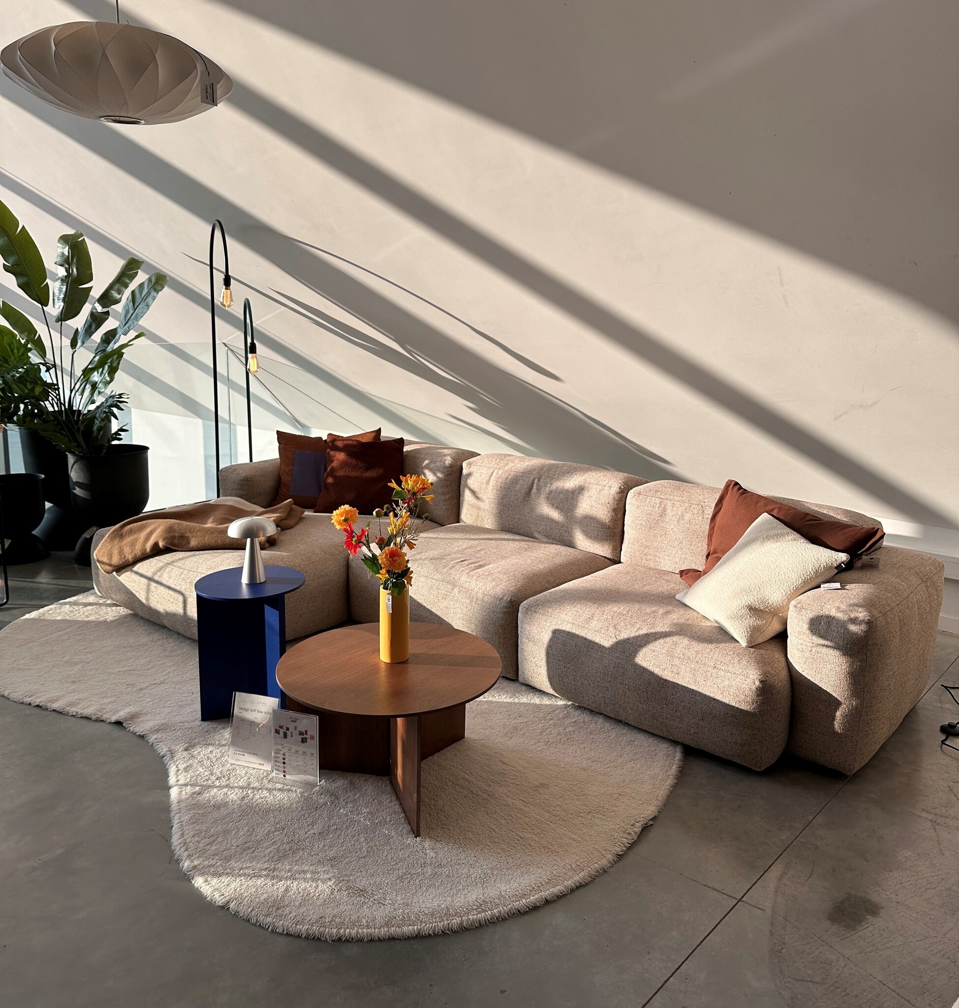 HAY Mags soft low sofa - showroom model - bolgheri left end - beige stikking