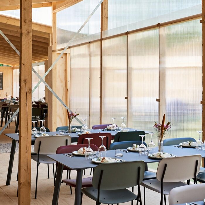 HAY Soft Edge40 chair - Black steel frame