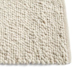 HAY Tapis Peas Random