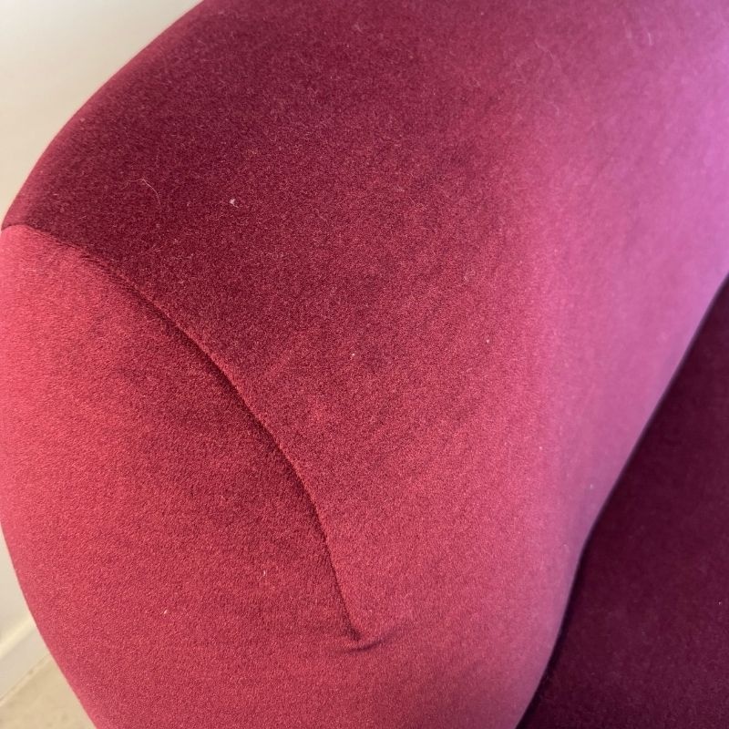 Ligne Roset Pukka Medium Canape 3 Seater - Gentle bordeaux (showroom) - Ligne Roset