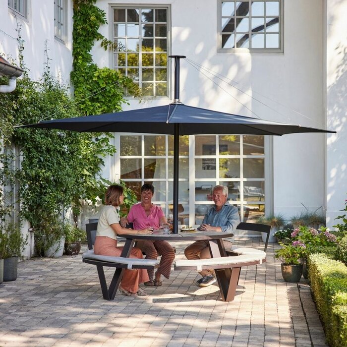 Extremis Pantagruel picnictafel met parasol - Hellwood - Extremis