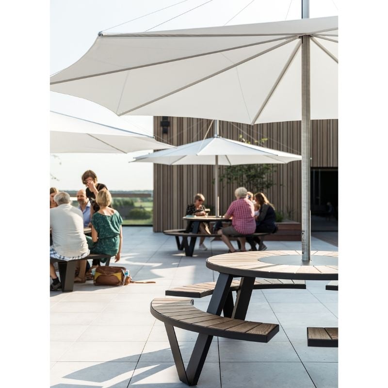 Extremis Pantagruel picnictafel met parasol - Hellwood - Extremis