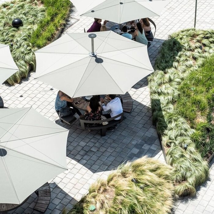 Extremis Pantagruel picnictafel met parasol - Hellwood - Extremis