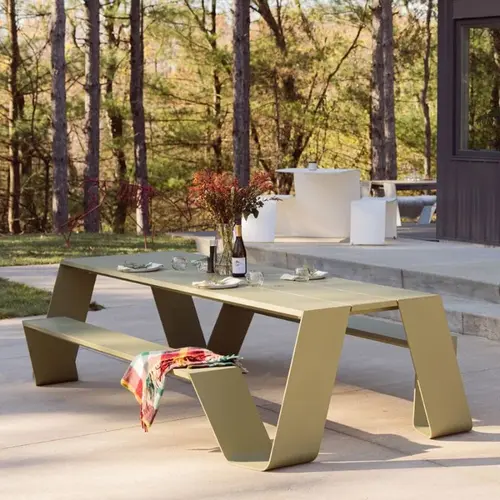 Tables de pique-nique