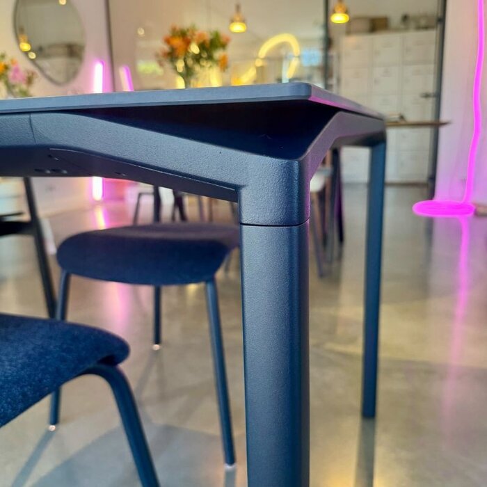 Fermob Table d'extérieur Calvi 195x95 - Deep Blue - Fermob