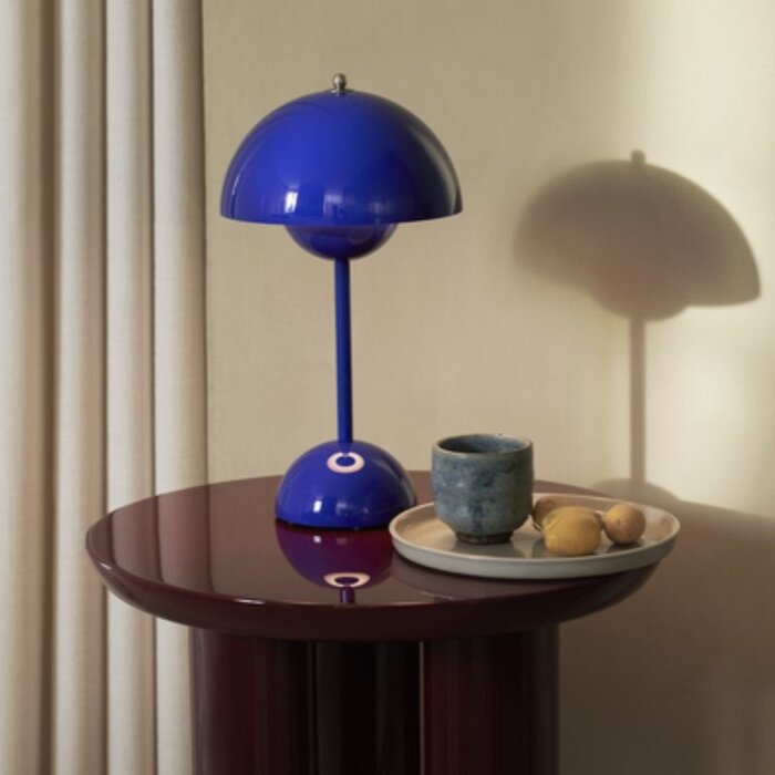 &Tradition Flowerpot VP9 Portable Tablelamp - &Tradition