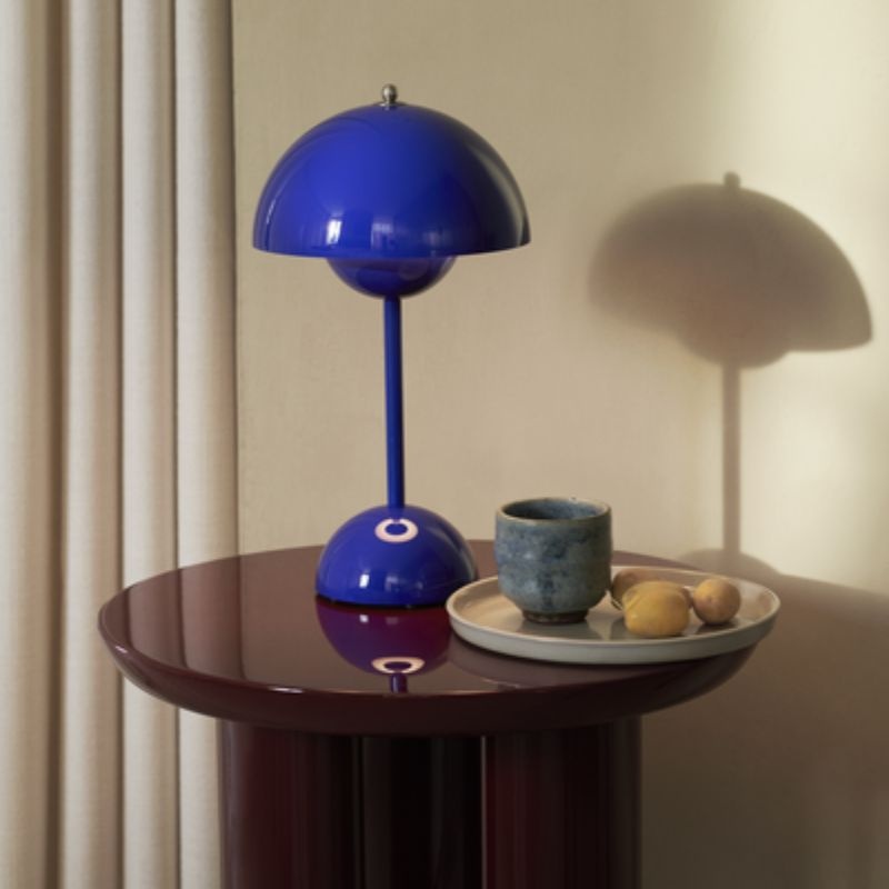 &Tradition Flowerpot VP9 Portable Tablelamp - &Tradition