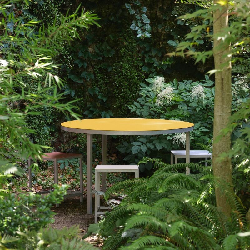 Valerie Objects Alu Dining Table Round - Muller Van Severen