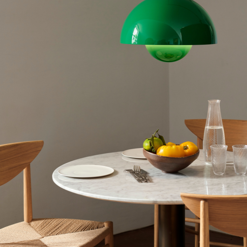 &Tradition In Between Tafel SK11 (showroommodel) - Ø90 - Bianco Carrara - Brons