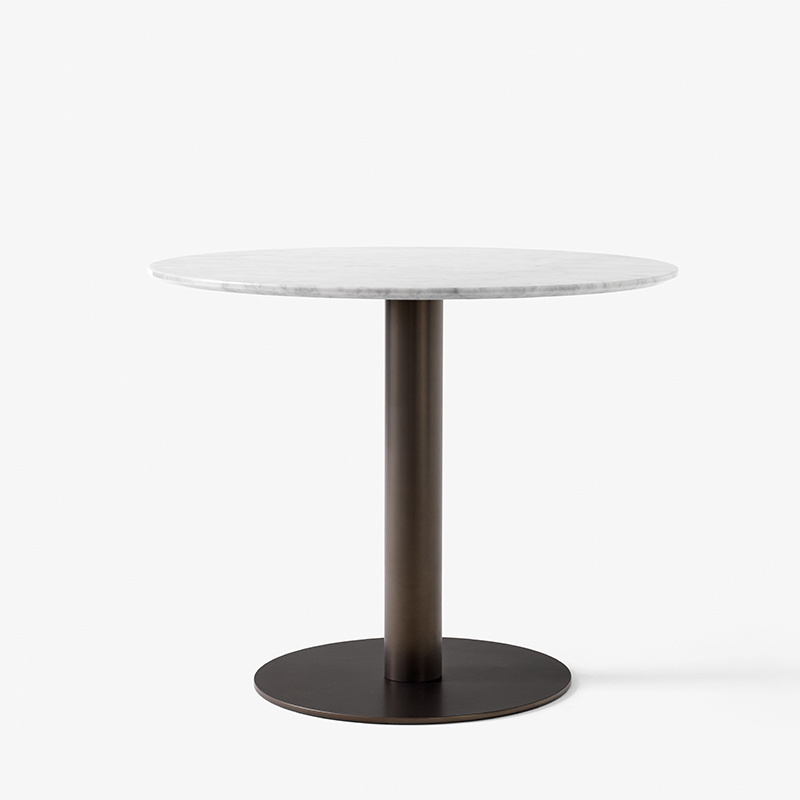 &Tradition In Between Tafel SK11 (showroommodel) - Ø90 - Bianco Carrara - Brons