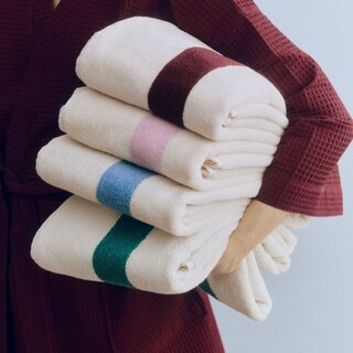 HAY Stripe badhanddoek (70x140cm)