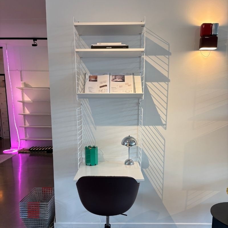 String Wandconfiguratie 43  - bureau (Showroom) - String
