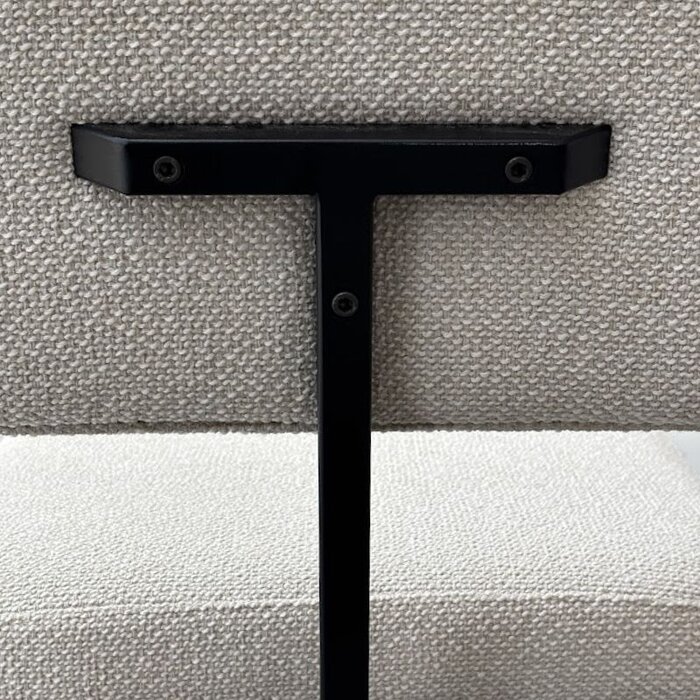 Studio Henk Ode chair zonder armleuning - stof brema sand 03 - frame zwart gepoedercoat - showroommodel - Studio Henk