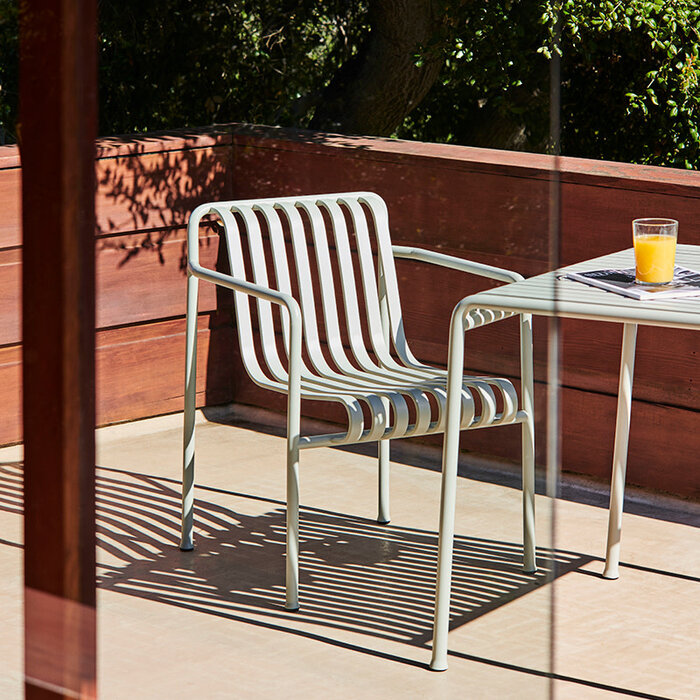 HAY Chaise de repas Palissade avec accoudoirs - HAY