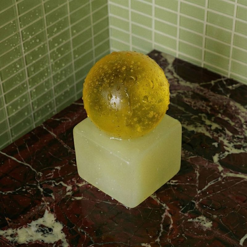 Matias Moellenbach savon OBA avec porte-savon - Matias Moellenbach