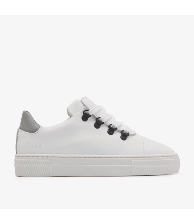 NUBIKK® Elise Marlow | Zwart Witte Sneakers | Officiële webshop