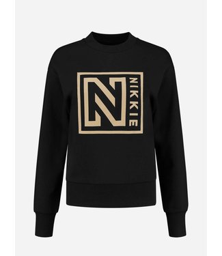 NIKKIE Mono logo sweater zwart
