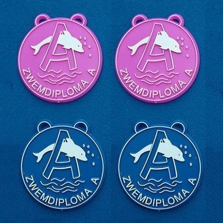 Zwemdiploma A medaille in verschillende kleuren