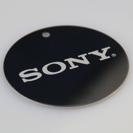 CombiCraft Logoplaatje Gekleurd Aluminium Ø30 en Ø40mm met 1 gaatje en gravering