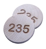 Houten nummerplaatjes met jouw nummering