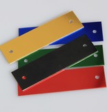 Logoplaatjes Gekleurd Aluminium 70x20mm met 2 gaatjes en gravering