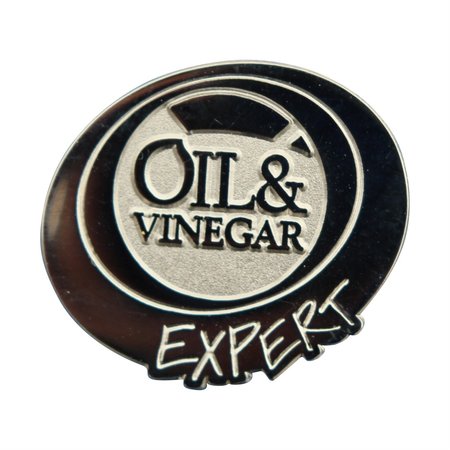 Pins of speldjes naar eigen ontwerp - Geslagen pins