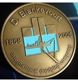 Wij maken herdenkingsmunten in jouw eigen ontwerp in 2D in een metaalkleur naar wens. Ø40x2½ of 3mm dik, vanaf 100 stuks.