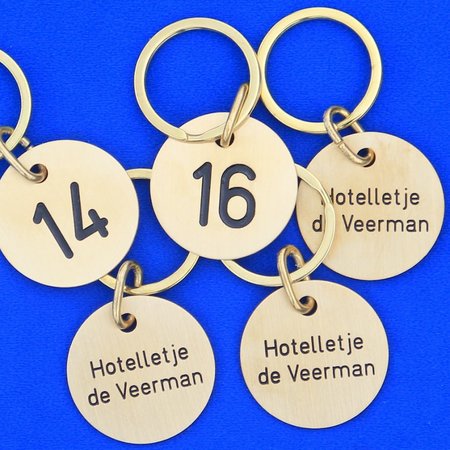 CombiCraft Cité hotelsleutelhangers Messing Rond met tussenschakel en platte ring