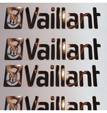 Chrosomax dunne 3d-letters en cijfers van mooi zilver glans verchroomd metaal en voorzien van dubbelzijdig tape.