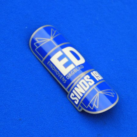 Conisch of gebogen logoplaatjes, mooi naar wens gebogen logo plaatjes