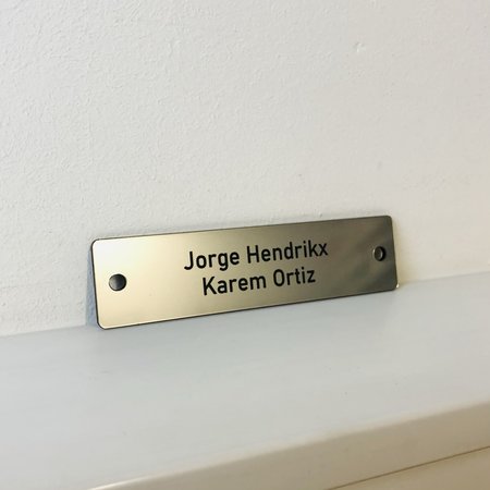 Naamplaatje BBK 100x25mm bel, briefkast of brievenbus