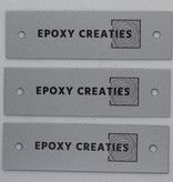 Logoplaatje Aluminium 70x20mm met twee gaatjes en jouw eigen logo